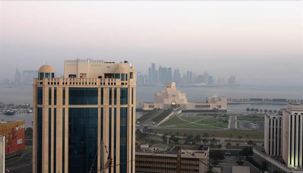 Amt Mena Aparthotel Doha Ngoại thất bức ảnh
