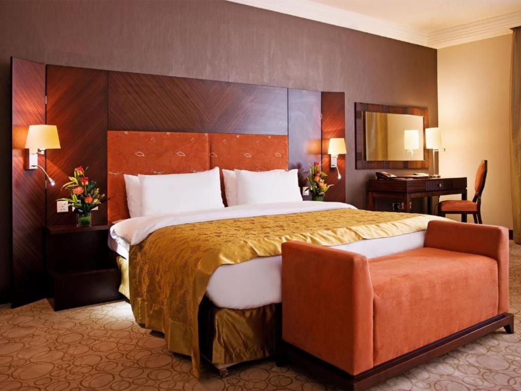 Amt Mena Aparthotel Doha Phòng bức ảnh