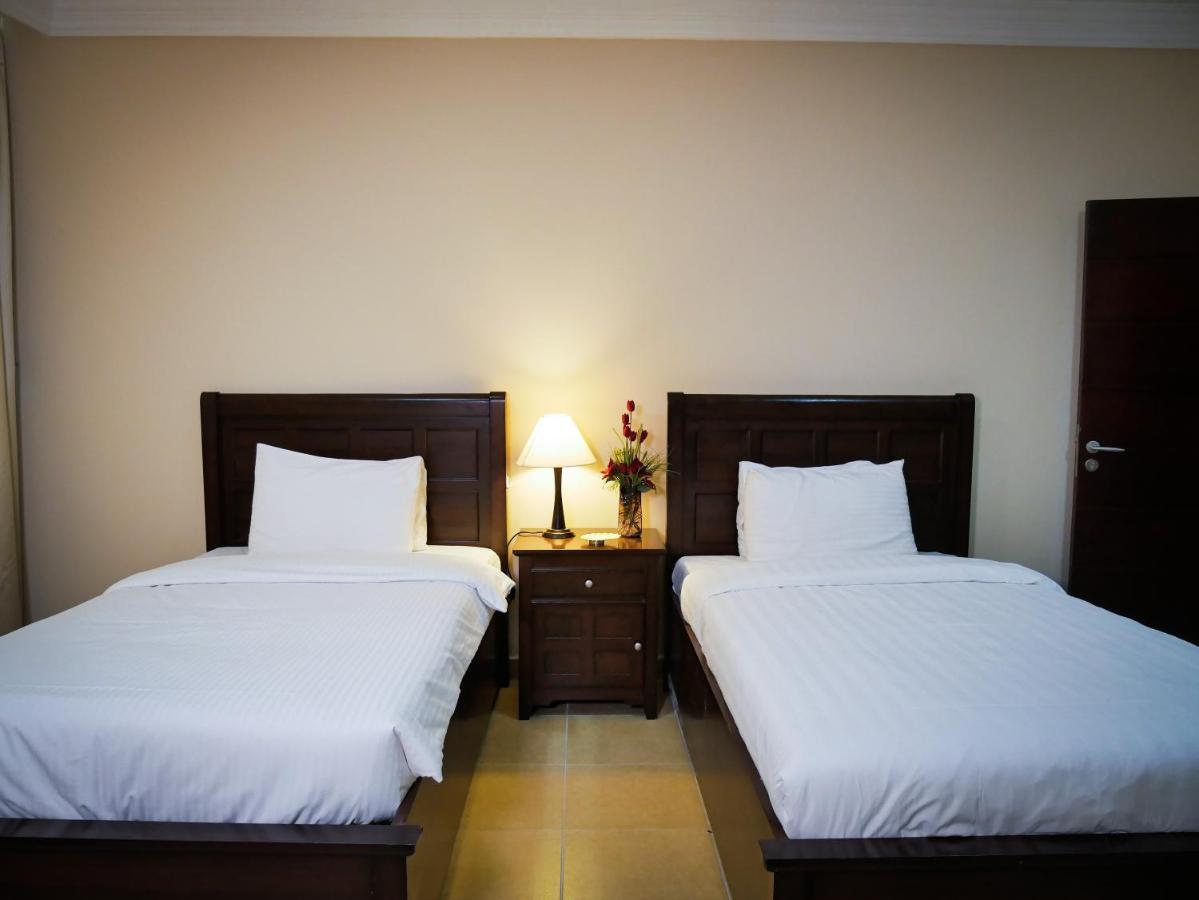Amt Mena Aparthotel Doha Ngoại thất bức ảnh