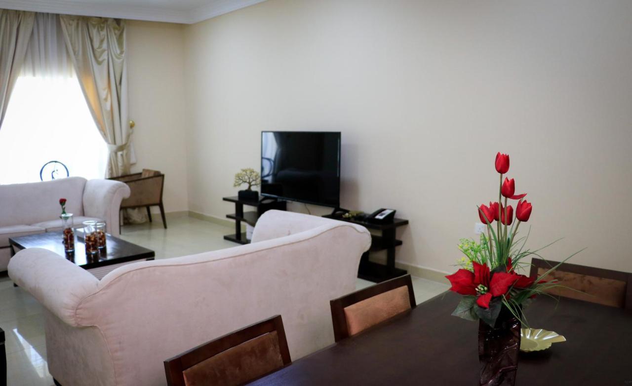 Amt Mena Aparthotel Doha Ngoại thất bức ảnh