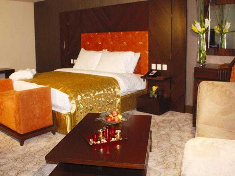 Amt Mena Aparthotel Doha Phòng bức ảnh