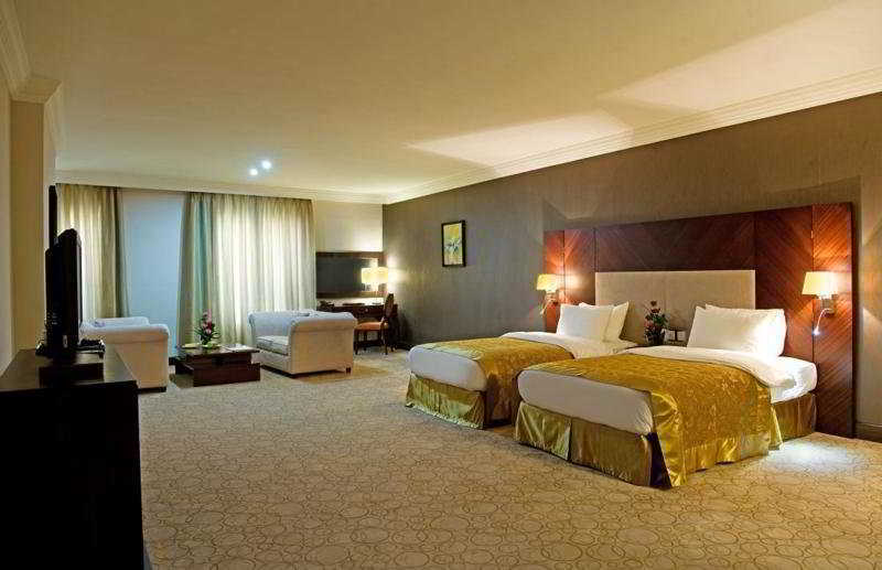 Amt Mena Aparthotel Doha Ngoại thất bức ảnh