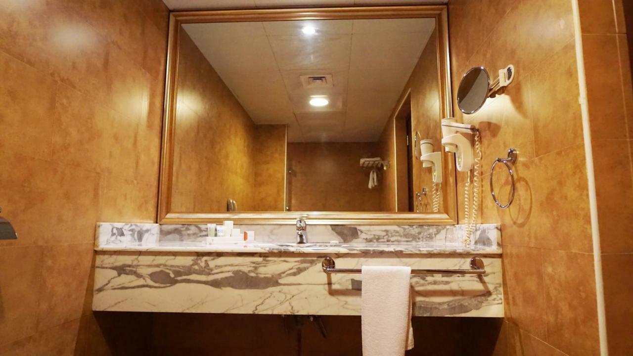 Amt Mena Aparthotel Doha Ngoại thất bức ảnh
